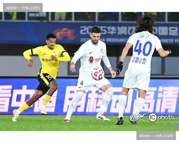 卫冕冠军海港状态低迷 客场不敌大连英博进攻效率堪忧