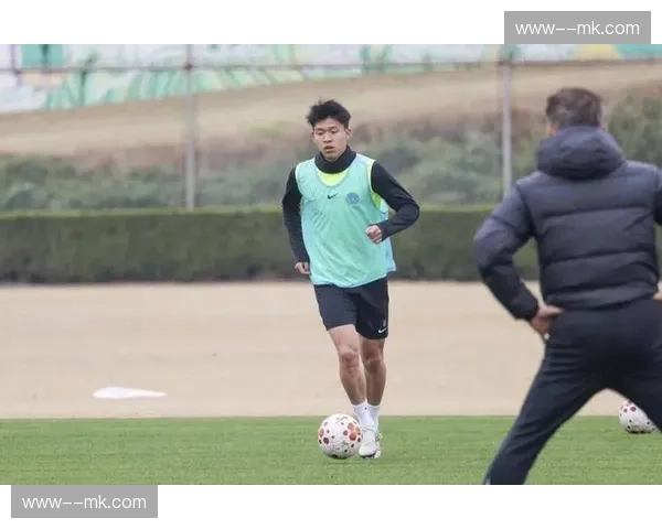 王钰栋三球展现潜力 浙江队年轻国脚进攻端亮眼